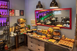Daily continental breakfast for a fee