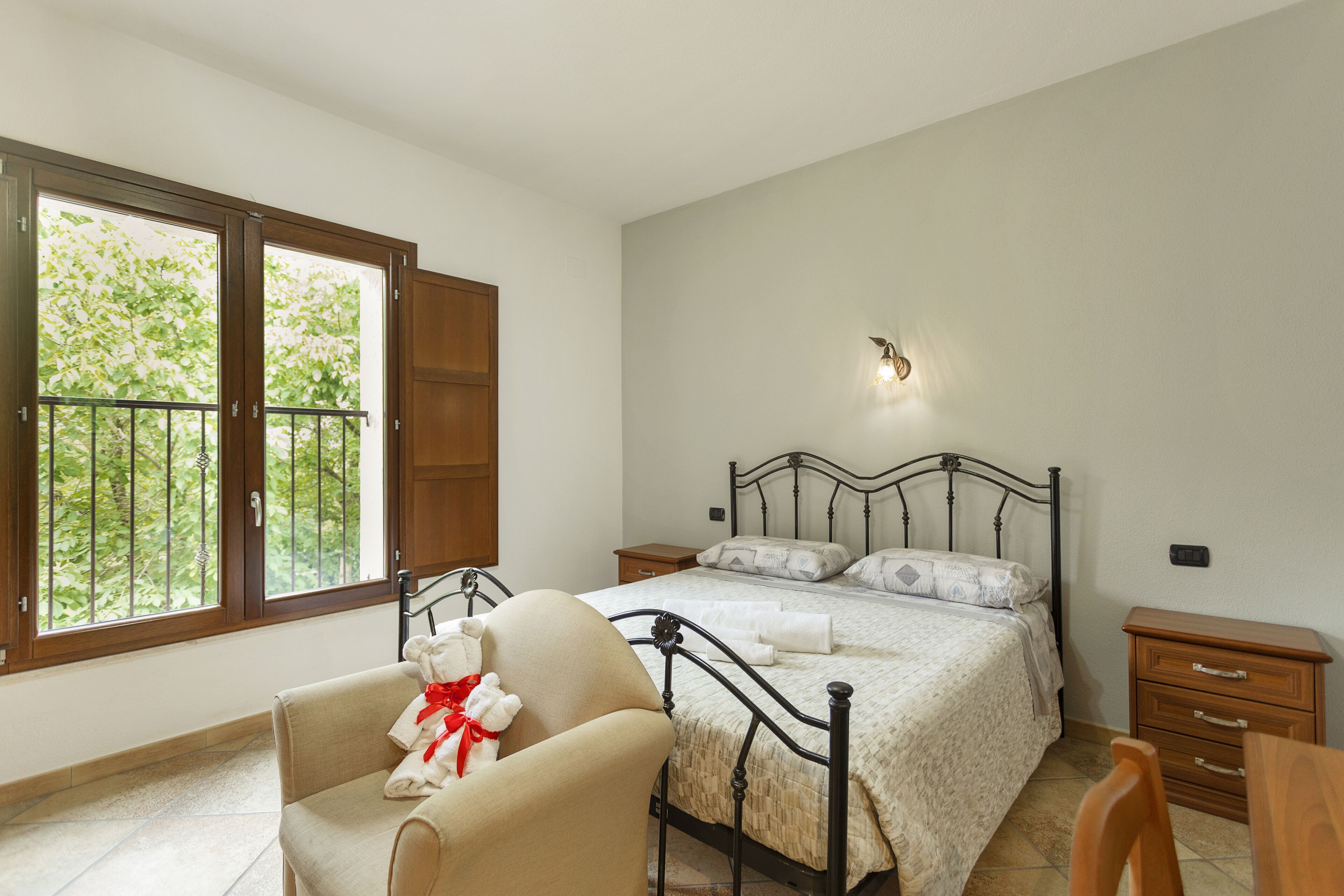 Desk, cots/infant beds, free WiFi