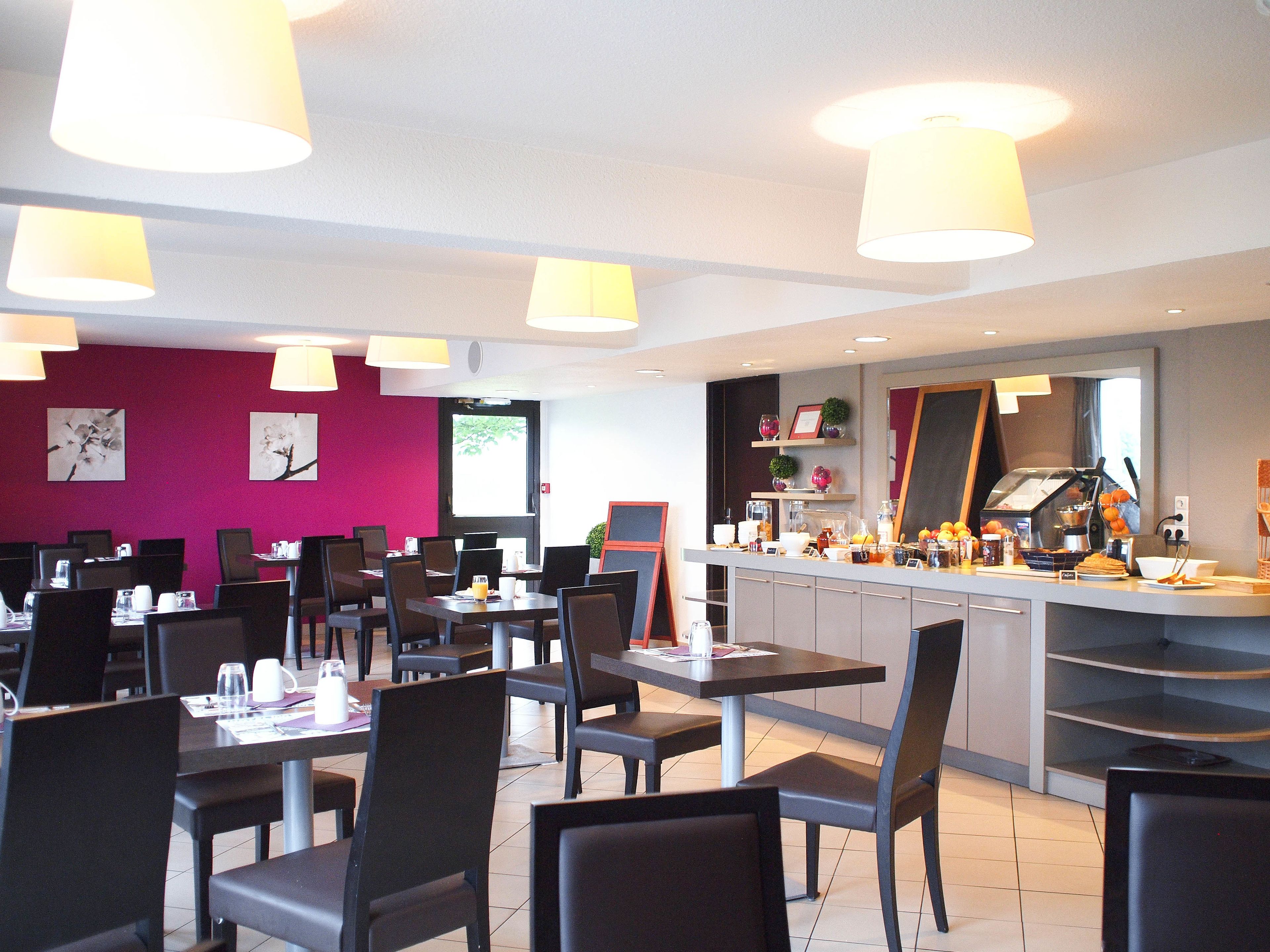 Breakfast and dinner served, Regional cuisine