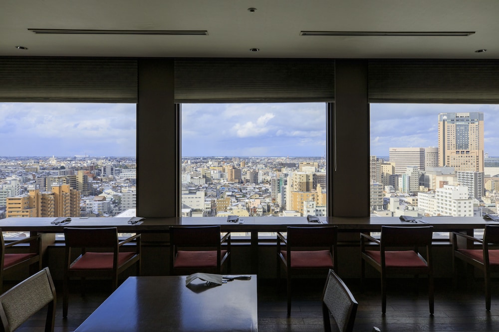 ANA Holiday Inn Kanazawa Sky by null