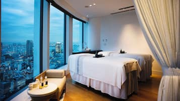 Couples treatment rooms, sauna, steam room, body treatments, body wraps