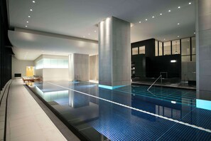 Salas de tratamiento para parejas, un sauna, baño turco