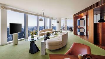 スイート (Andaz) | ミニバー (無料)、セーフティボックス (室内)、デスク、遮光カーテン