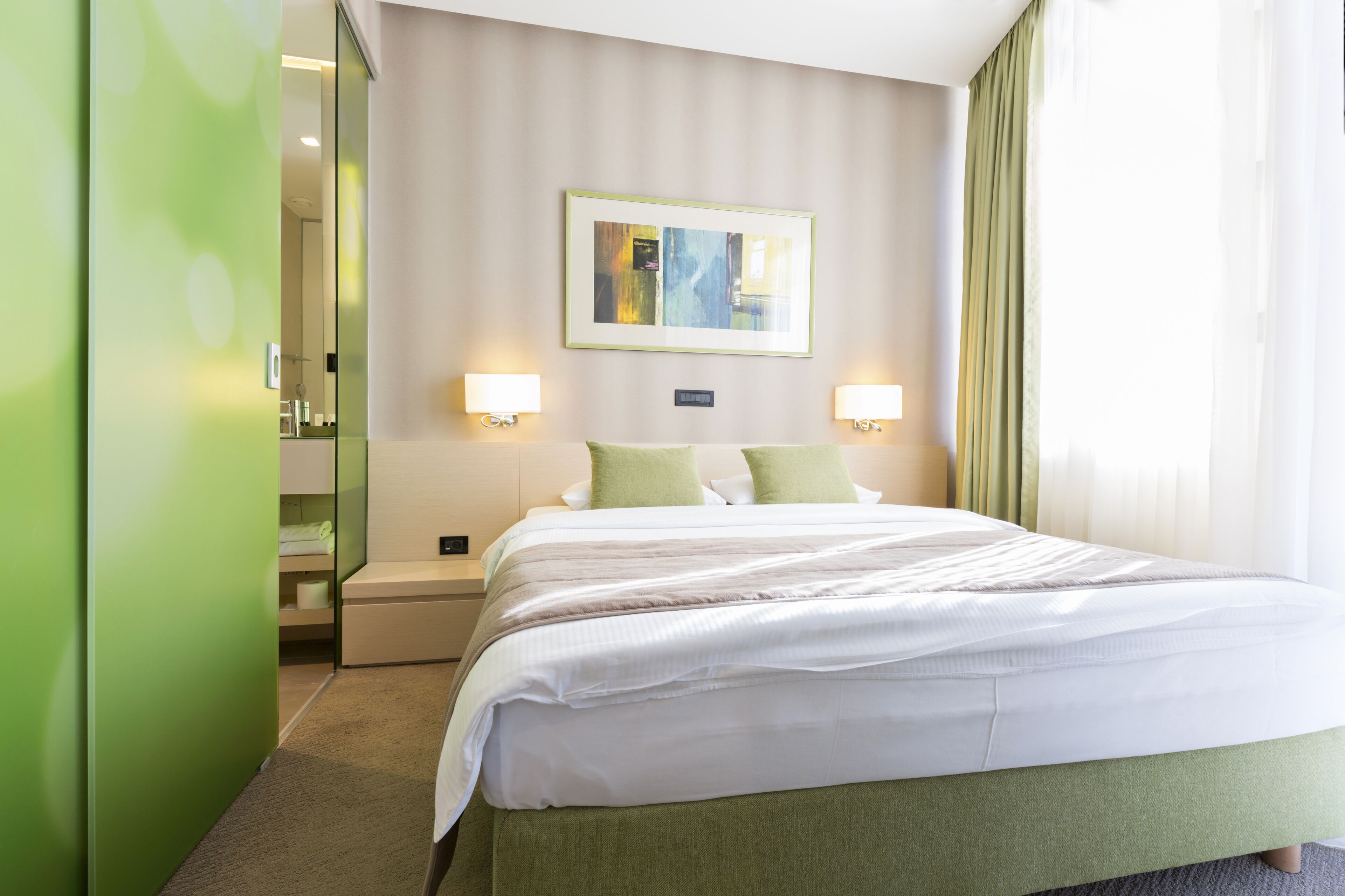 superior double room | minibar, in-room safe, desk, laptop workspace