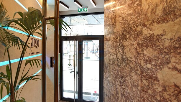 Unclassified image, 1 of 52, button - Hotel Argo (Belgrade)