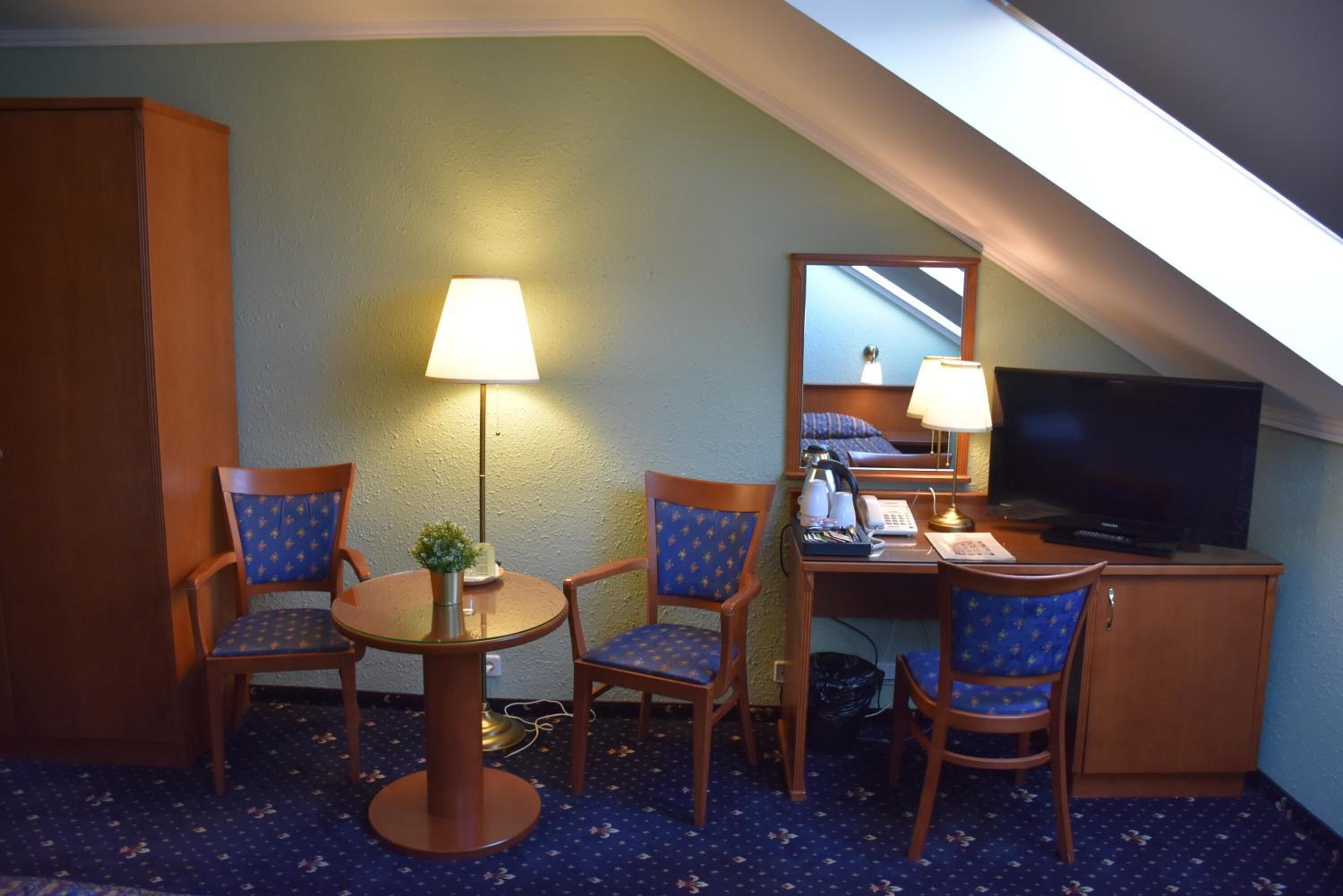 minibar, in-room safe, desk, free cots/infant beds