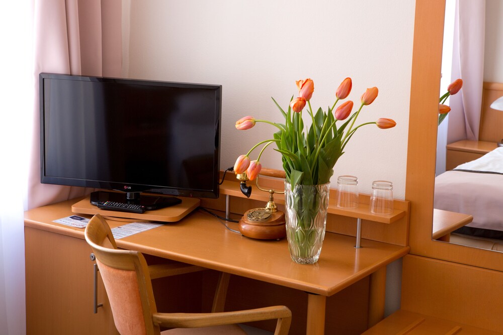 Hotel Máchova by null