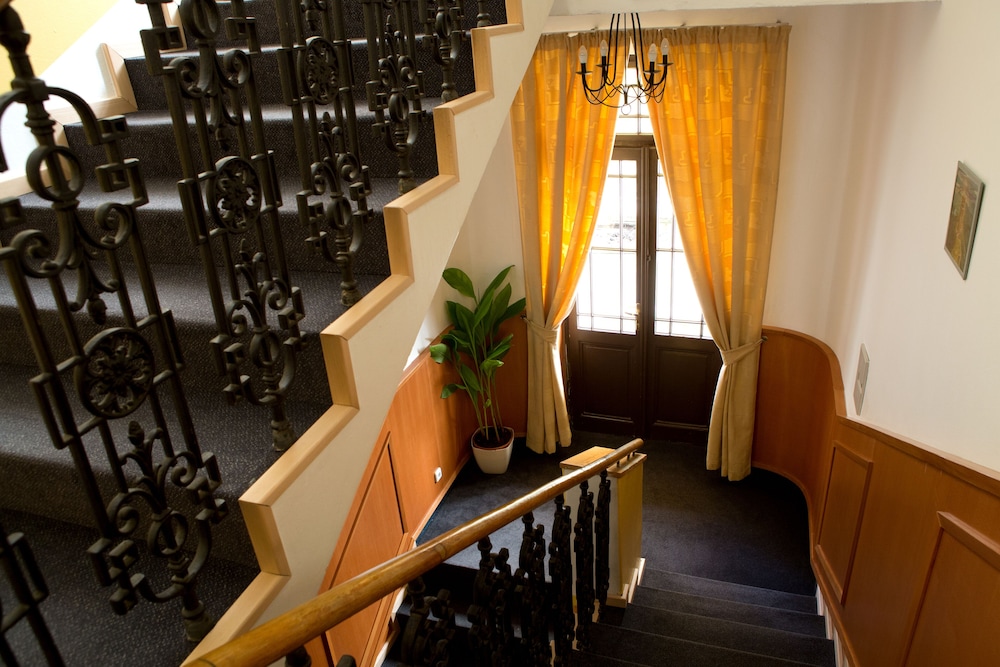 Hotel Máchova by null