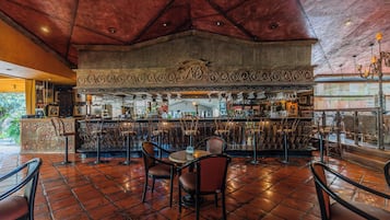 Bar (en la propiedad)