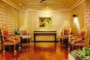 Body treatments, aromatherapy, body scrubs, facials