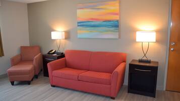 Suite, Non Smoking | Iron/ironing board, rollaway beds, free WiFi, bed sheets