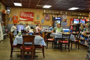Breakfast, lunch and dinner served  - South Shore Cottages (Lake Village)