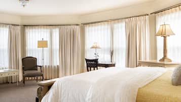 Suite, vue montagne | 1 chambre, rideaux occultants, chambres insonorisées