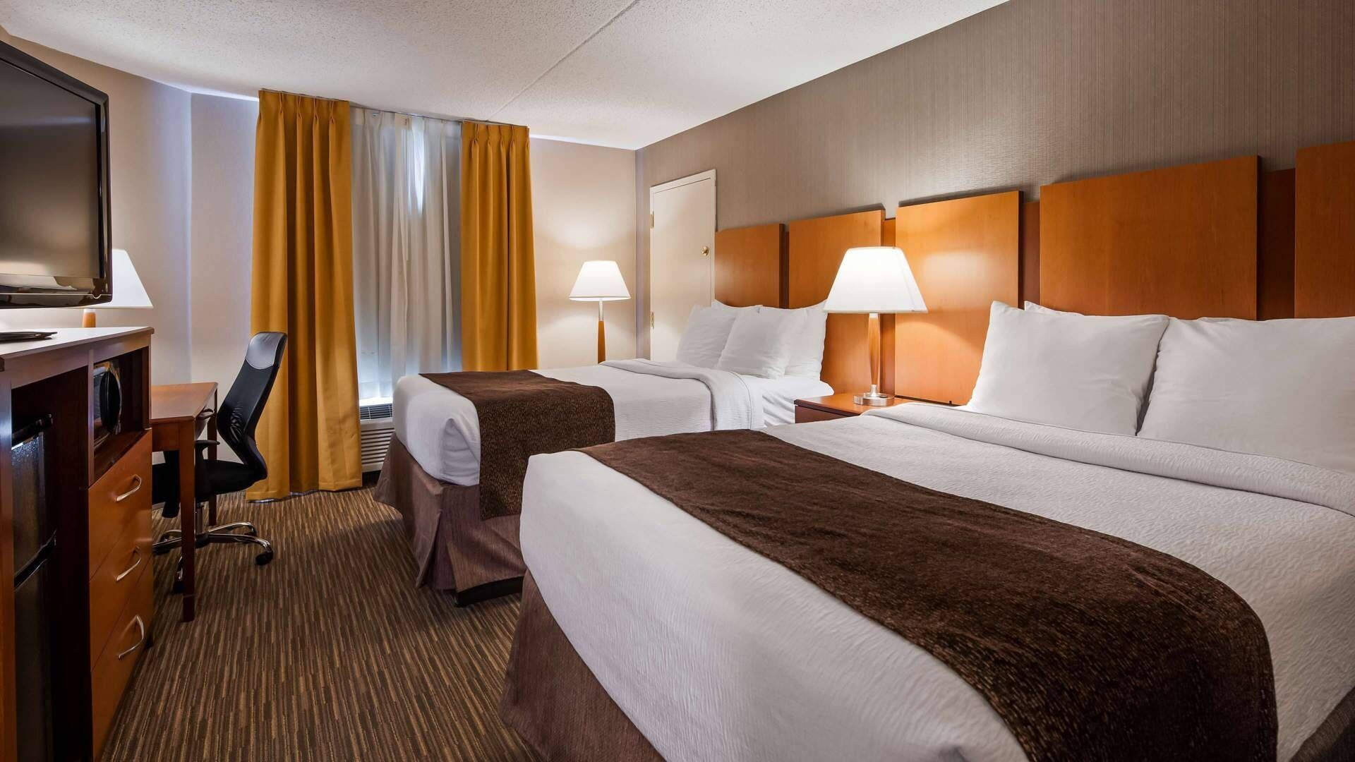 In-room safe, desk, laptop workspace, free cots/infant beds