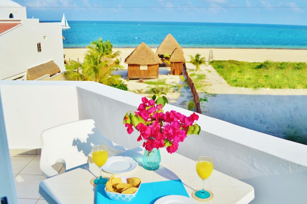 Corales Suites