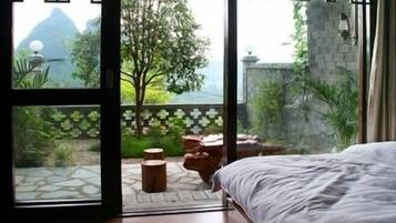 In-room safe, individually furnished, desk, blackout curtains