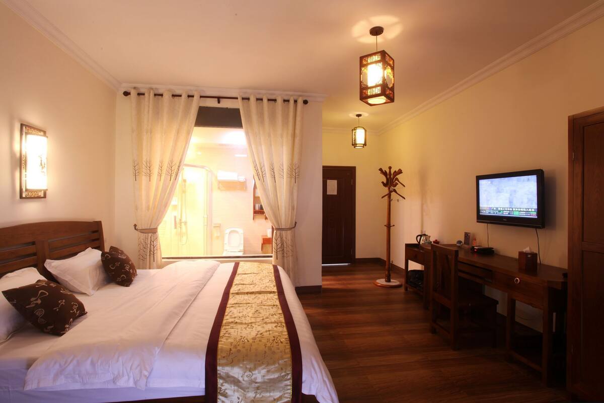 Standaard kamer, 1 kingsize bed | Uitzicht vanuit de kamer