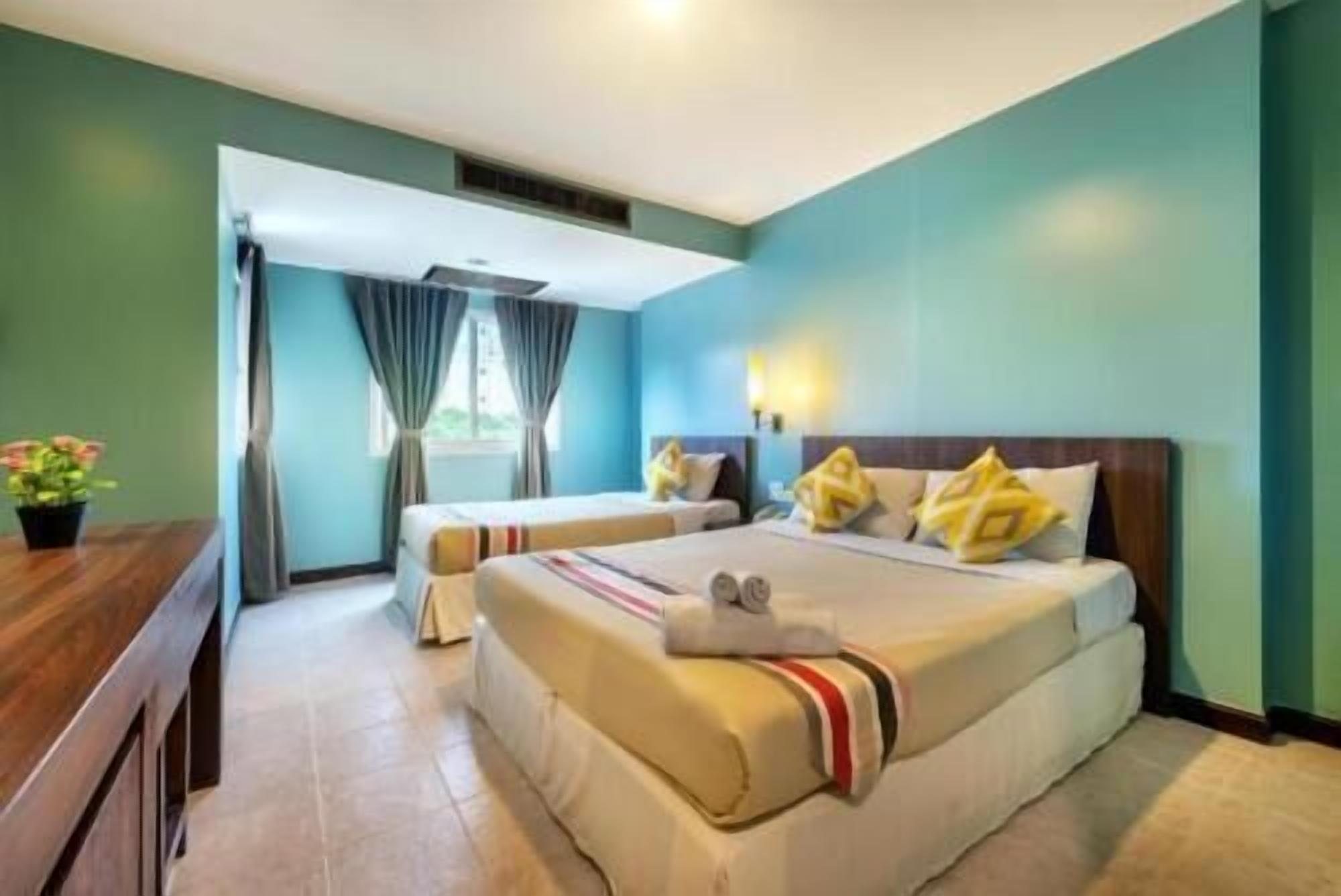 In-room safe, desk, blackout curtains, free WiFi
