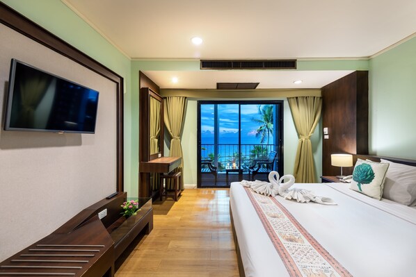 Room, Sea View | In-room safe, desk, blackout curtains, free WiFi - The Jomtien Twelve (Pattaya)