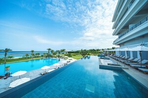 Indoor pool, outdoor pool, sun loungers