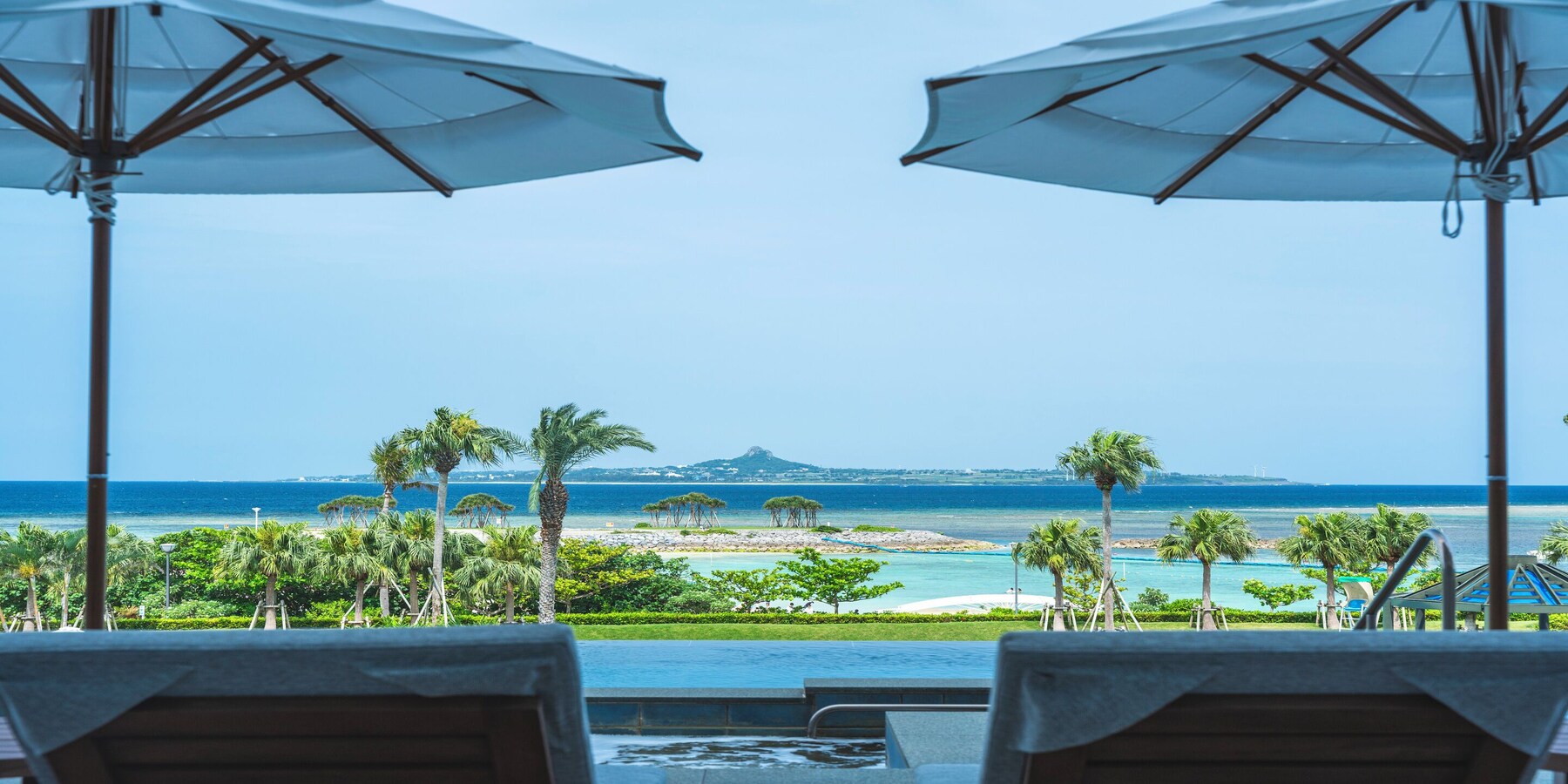 Indoor pool, outdoor pool, sun loungers