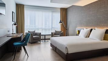 Superior dubbelrum | 1 sovrum, minibar, värdeförvaringsskåp på rummet och skrivbord