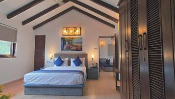 Presidential-Suite, 2 Schlafzimmer, Küche, Erdgeschoss | 1 Schlafzimmer, Zimmersafe, Schreibtisch, Verdunkelungsvorhänge