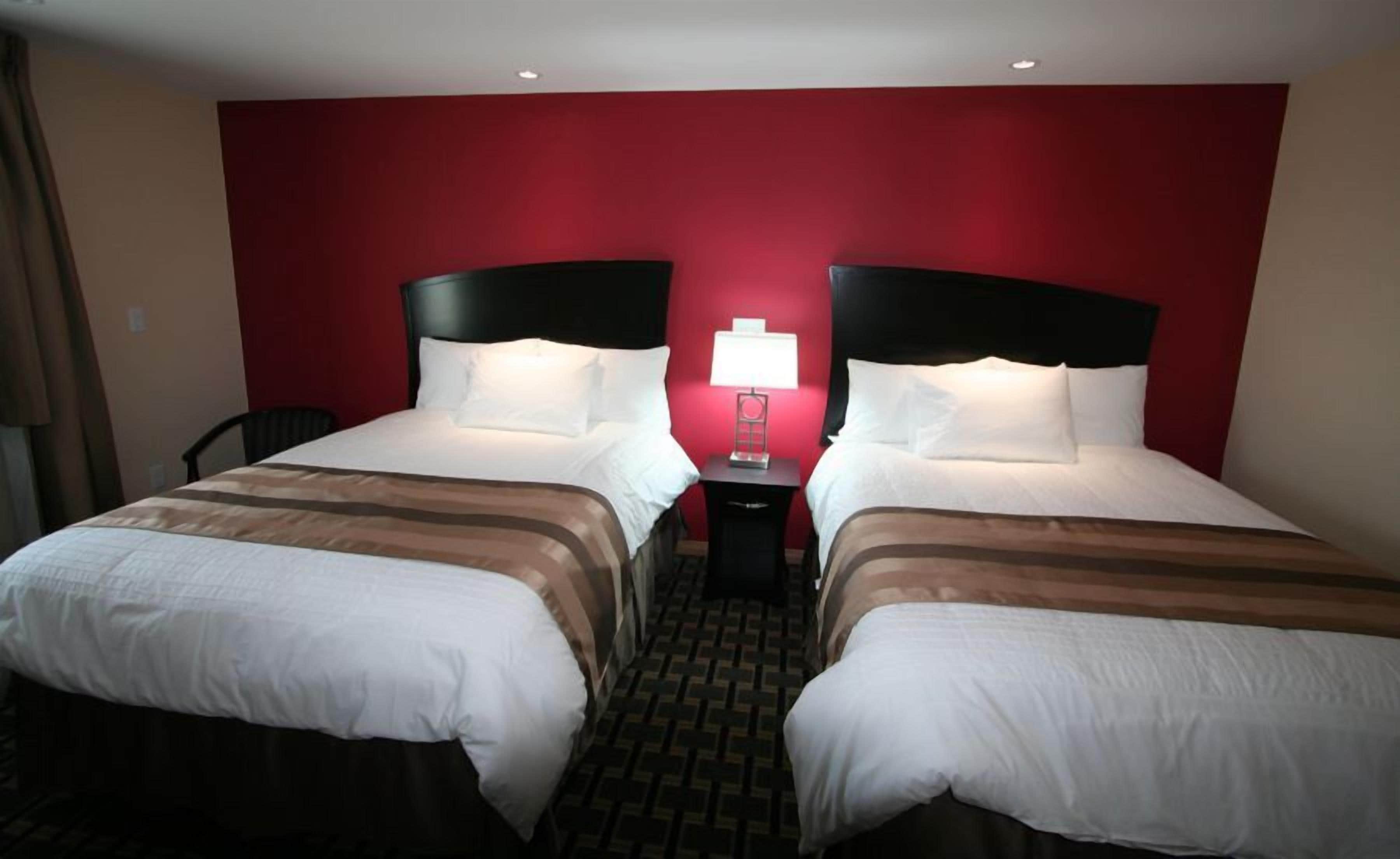 Bureau, fer et planche à repasser, Wi-Fi gratuit, draps fournis