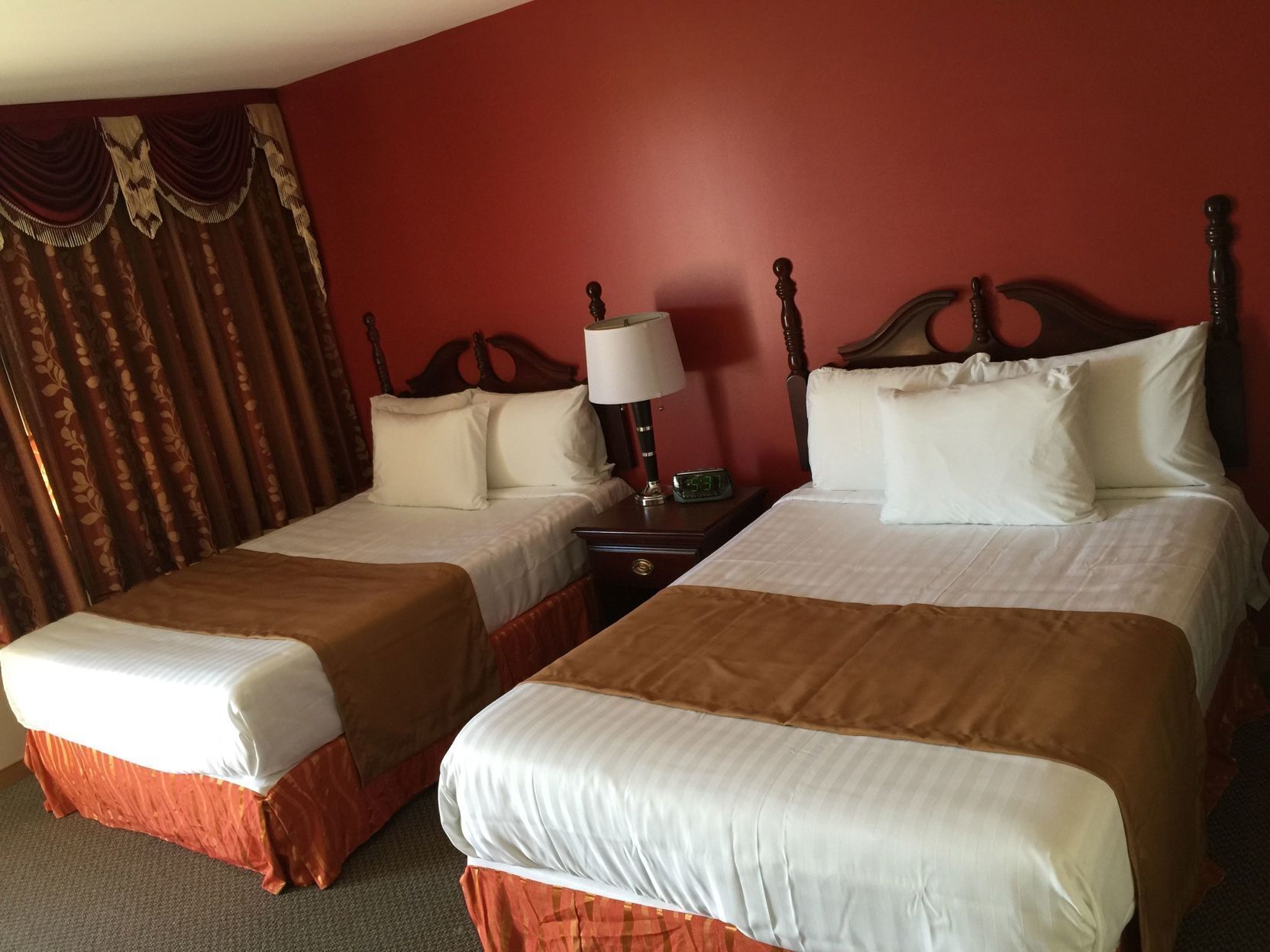 Desk, iron/ironing board, free WiFi, bed sheets