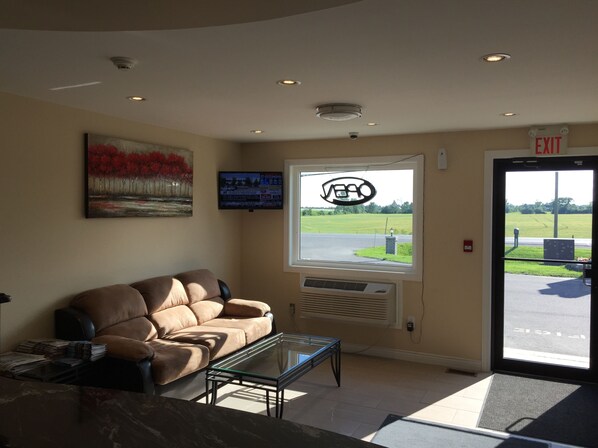 Télévision de 40 pouces avec chaînes par satellite