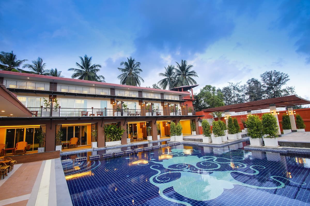Deluxe Room, Pool Access | View from room