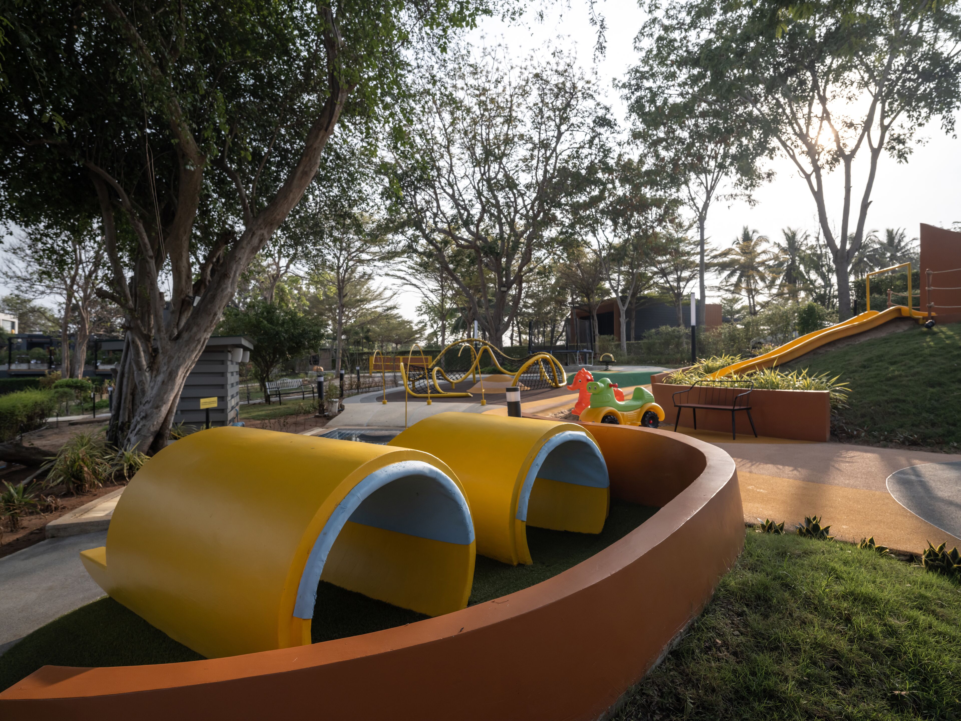 children’s play area – outdoor