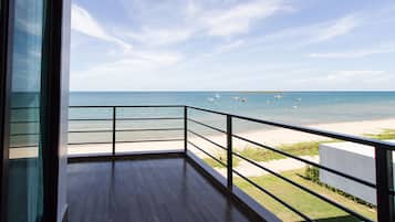 Three Bedroom Beachfront Pool Villa | Balcony