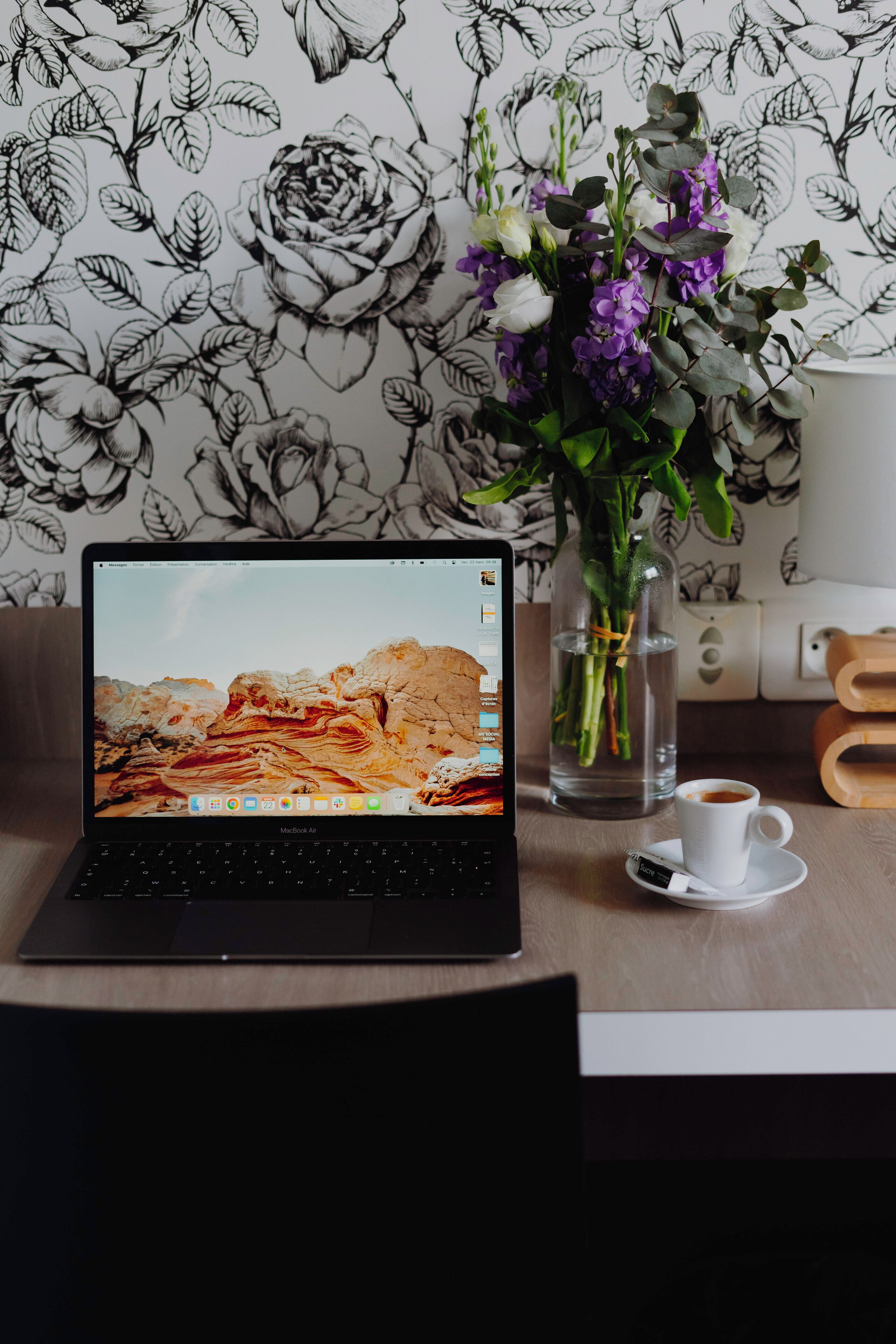 comfort double room | desk, soundproofing, iron/ironing board, free wifi