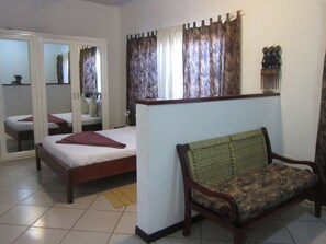 Deluxe Room, 1 Double Bed