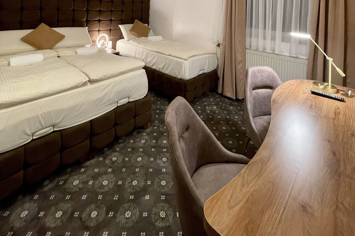 Ropa de cama hipoalergénica y minibar