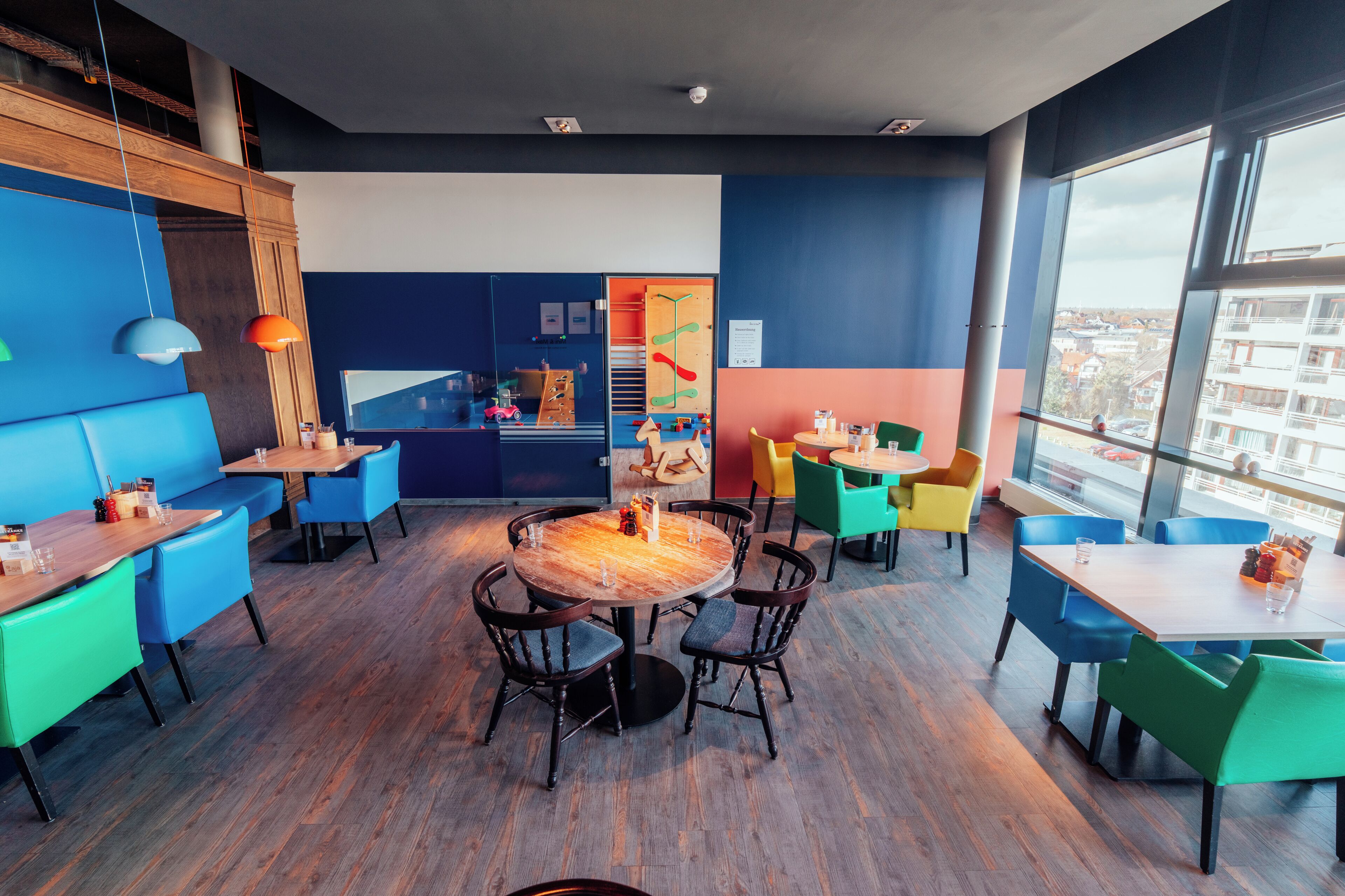 Internationale Küche, Blick aufs Meer 