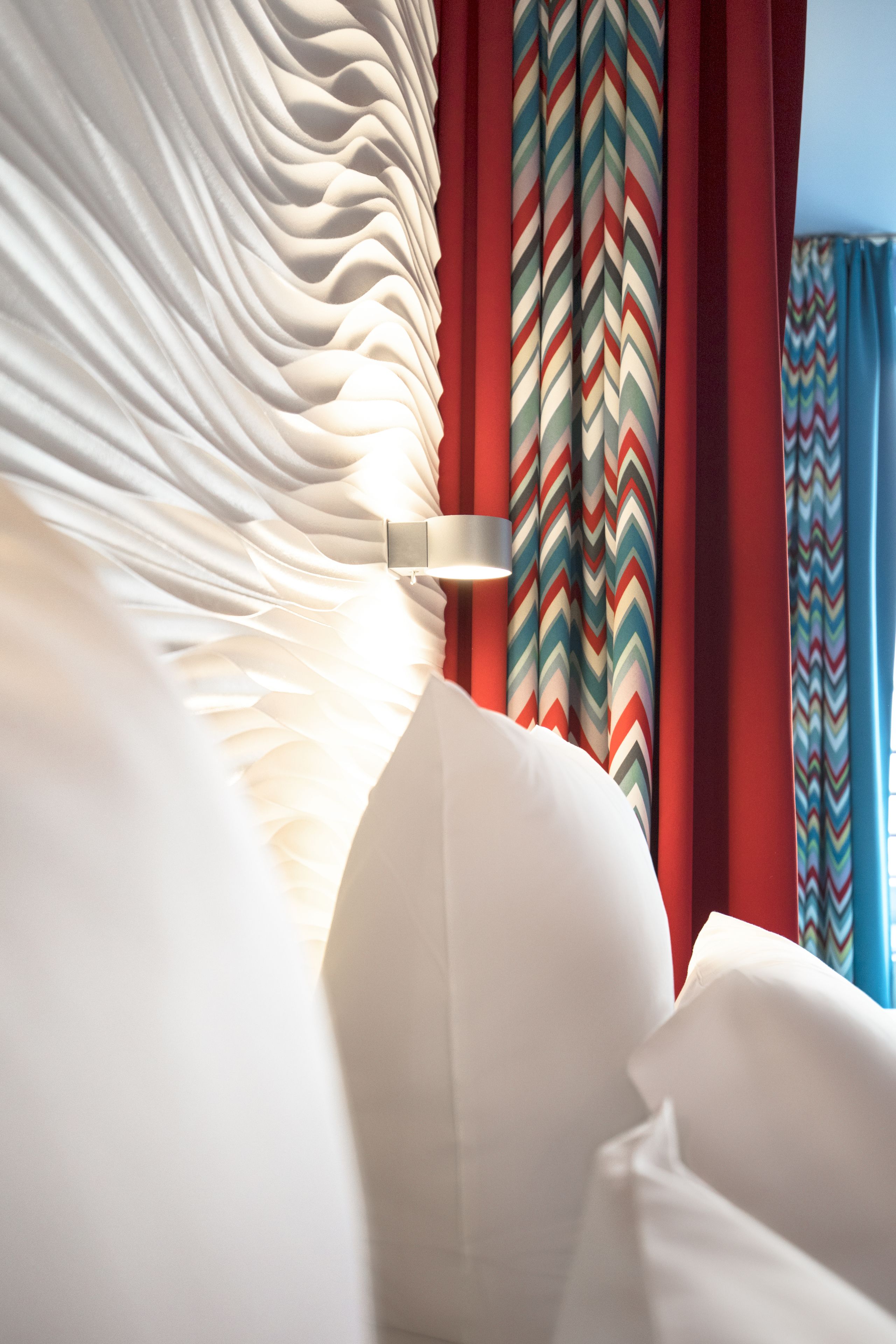 hypo-allergenic bedding, desk, blackout curtains, free wifi