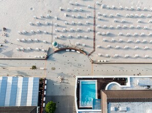 Indoor pool, seasonal outdoor pool