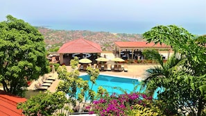 Outdoor pool, sun loungers