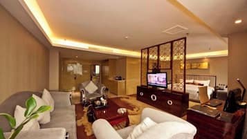 Minibar, in-room safe, iron/ironing board, cribs/infant beds