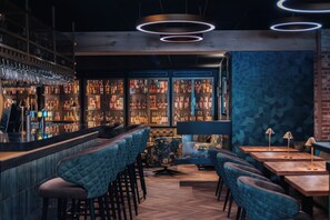 Breakfast, lunch, dinner served; local cuisine 