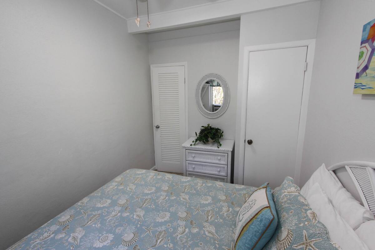 Standard Studio, Shower Only, Mini Fridge, Microwave | Lisävuoteet, ilmainen Wi-Fi, yksilöllisesti sisustettu