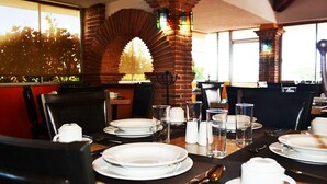 Dining - Hotel Rinconada de Cortes (Cuernavaca)