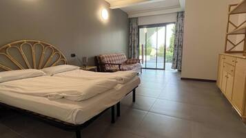 Apartment (Le Villette)