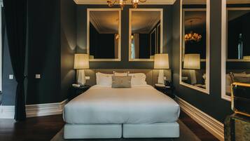 Suite Deluxe, vistas a la ciudad | 1 dormitorio, sábanas de algodón egipcio, ropa de cama de alta calidad