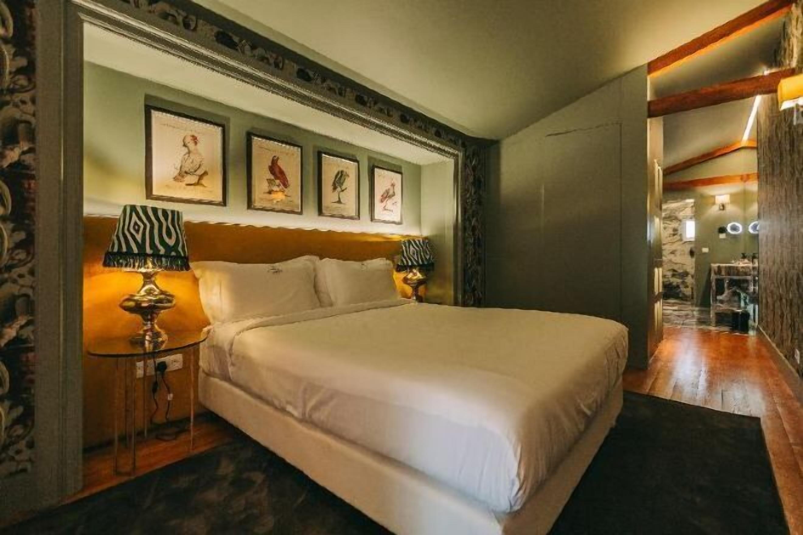 Egyptian cotton sheets, premium bedding, memory-foam beds, minibar