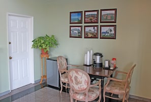 Dining - Rainbow Inn - Near Adventure City (Anaheim)