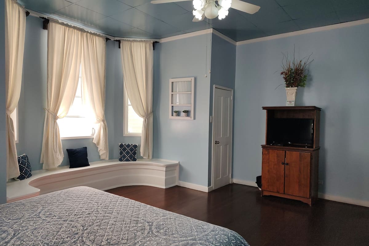 Chambre Deluxe, 1 très grand lit | 1 chambre, literie hypoallergénique, couette en duvet d'oie