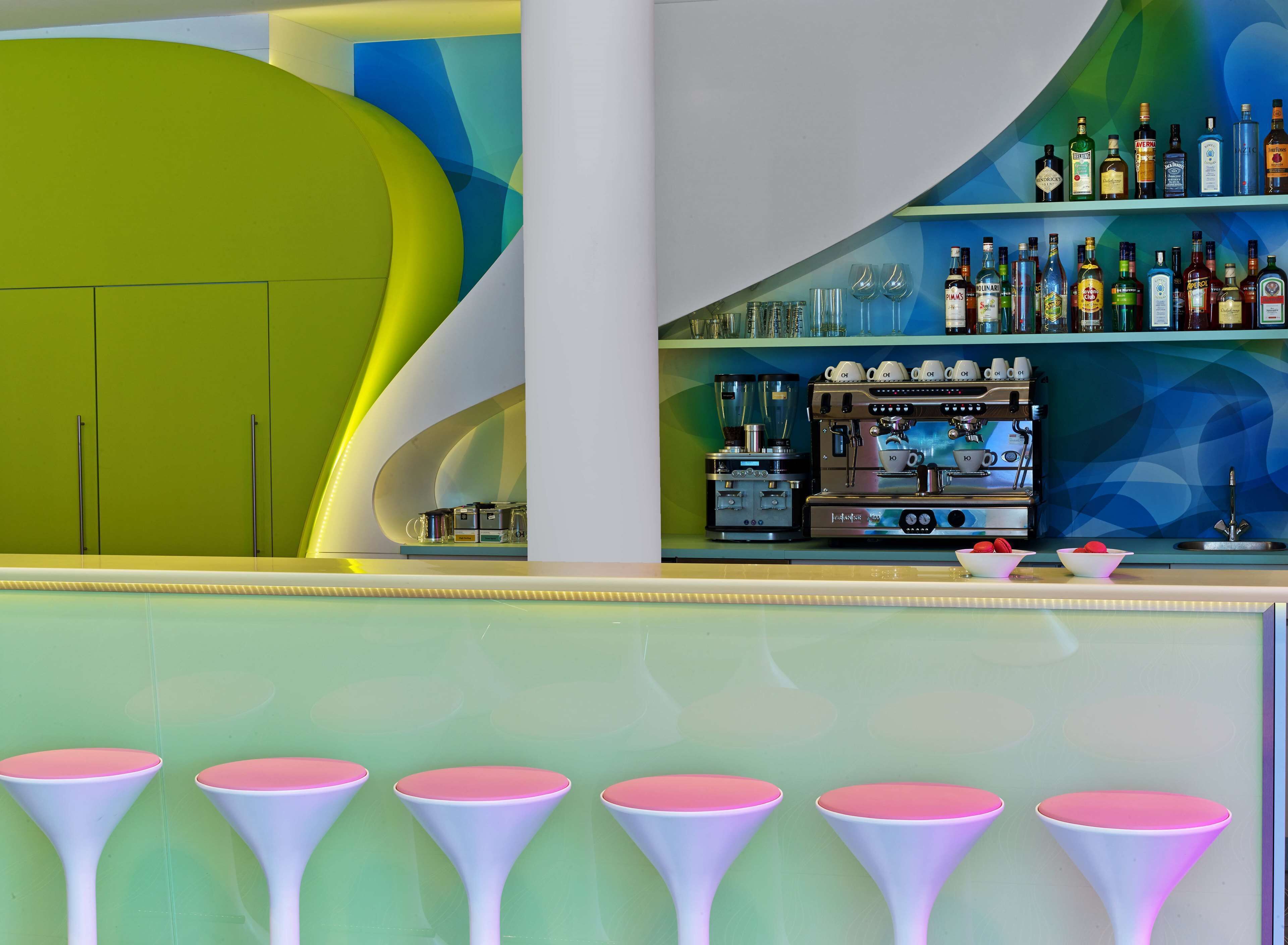 Bar (in der Unterkunft)